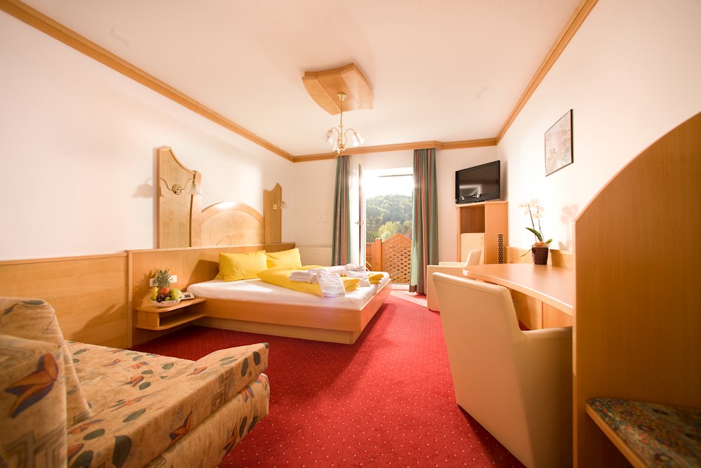 Hotel Garni Drei-Mäderl-Haus in Unterlamm, Austria