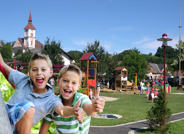 Kinderspielplatz©tv-fotolia